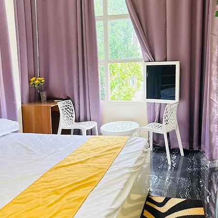 Himaksh Homestay Varanasi Exterior photo