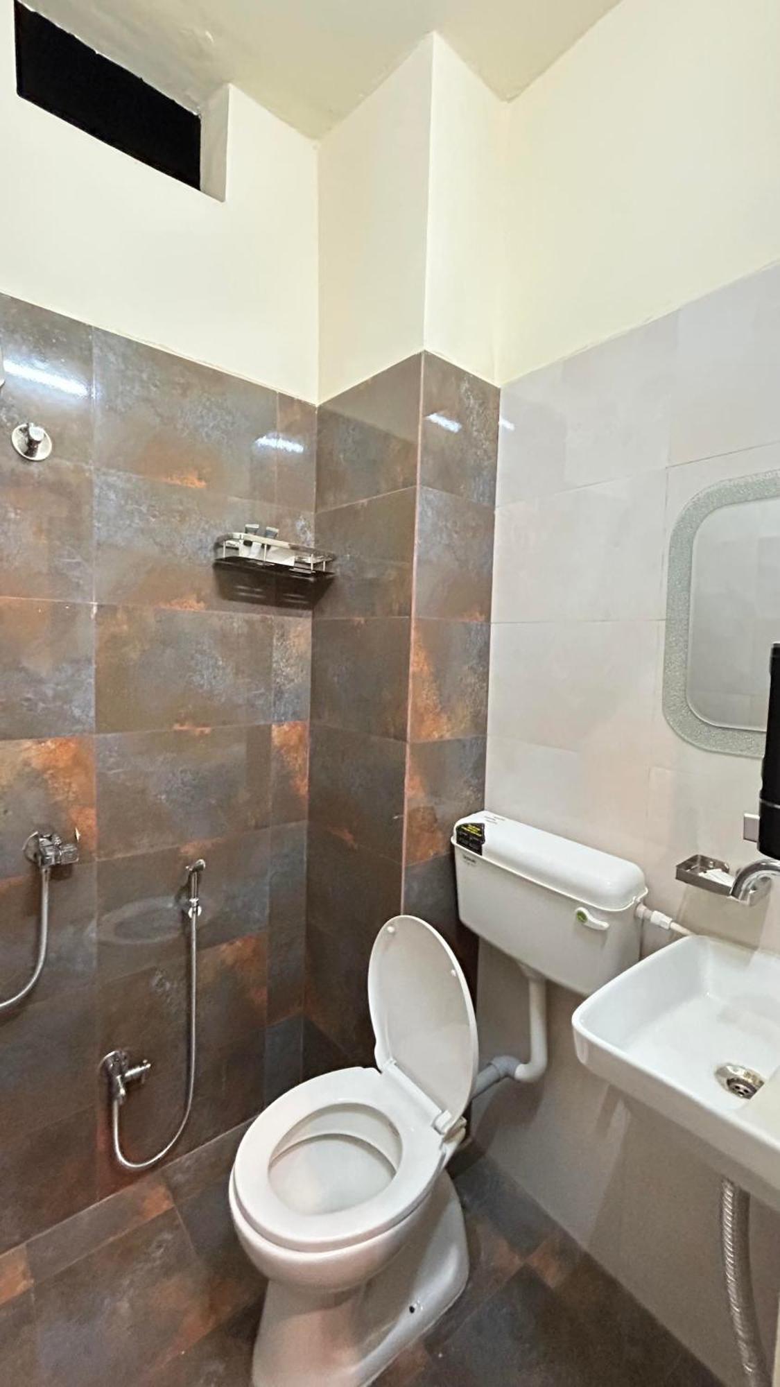 Apartment Himaksh Varanasi